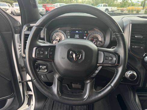 Used 2022 RAM 1500 Limited w/ Body-Colour Bumper Group image 19