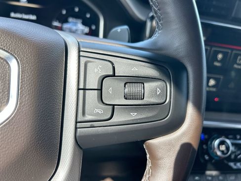 Used 2023 GMC Sierra 1500 Denali w/ Denali Reserve Package AWD/4WD image 17