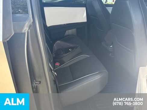 Used 2024 Tesla Cybertruck AWD Crew Cab image 18
