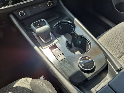 Certified 2023 Nissan Rogue SV AWD/4WD image 16