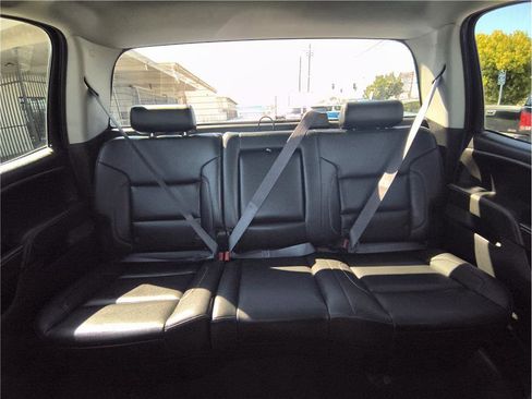 Used 2016 GMC Sierra 2500 SLT w/ Duramax Plus Package image 8