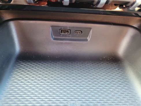 New 2026 GMC Terrain AT4 w/ LPO, Floor Liner Package AWD/4WD image 33