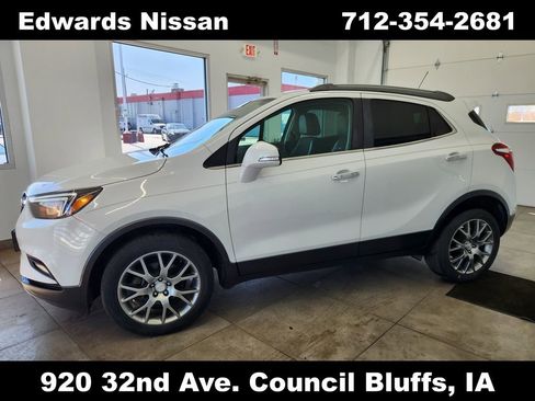 Used 2017 Buick Encore Sport Touring image 4