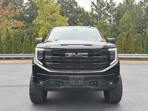 Used 2023 GMC Sierra 1500 Elevation w/ Preferred Package AWD/4WD image 11