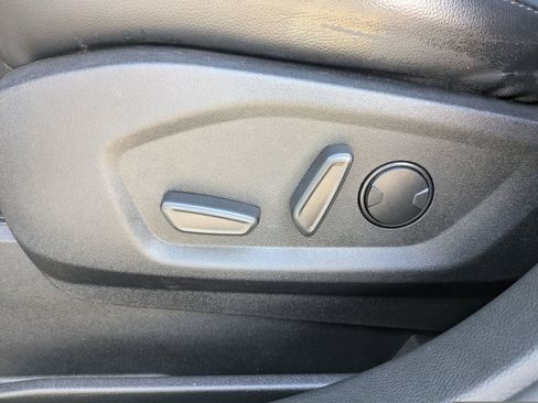 Certified 2024 Ford Edge SEL w/ Convenience Package image 21