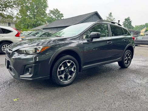 Used 2019 Subaru Crosstrek 2.0i Premium AWD/4WD image 3