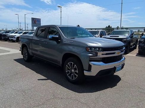 Used 2020 Chevrolet Silverado 1500 LT w/ All-Star Edition RWD image 2