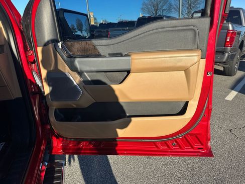 Used 2021 Ford F150 Lariat w/ Equipment Group 502A High image 14