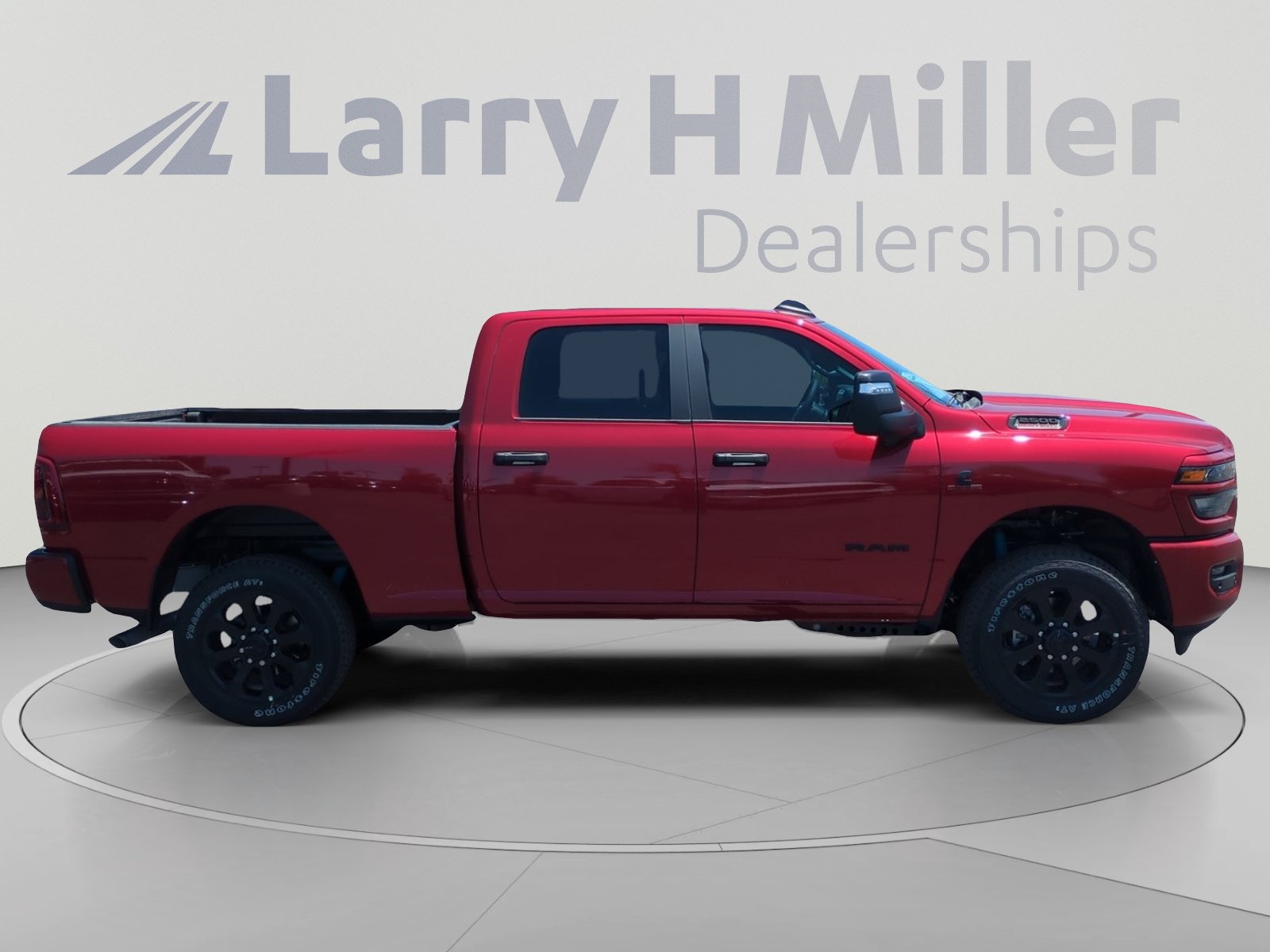 New 2026 RAM 2500 Big Horn AWD/4WD image 6