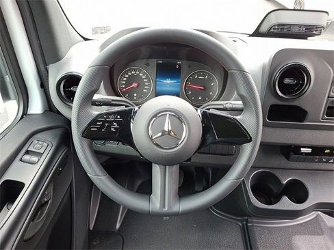 New 2026 Mercedes-Benz Sprinter 3500 image 17