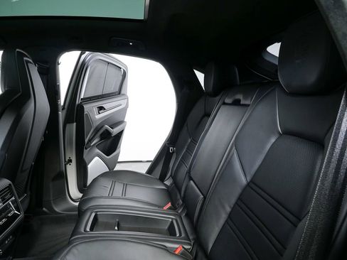 New 2026 Porsche Cayenne Turbo image 17
