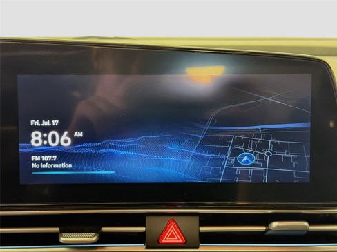 Used 2024 Hyundai Elantra SEL FWD image 15