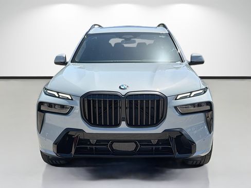 New 2027 BMW X7 xDrive40i w/ Executive Package AWD/4WD image 8
