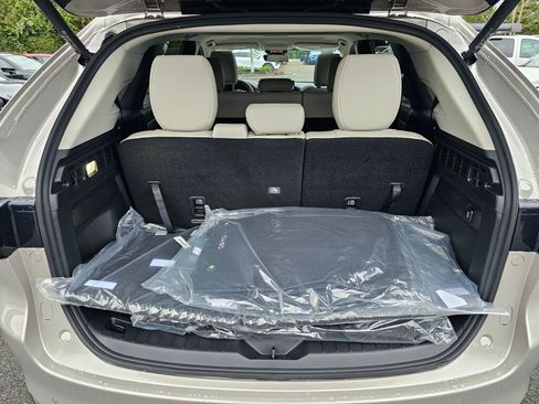 New 2026 MAZDA CX-90 3.3 Turbo w/ Preferred Package image 25