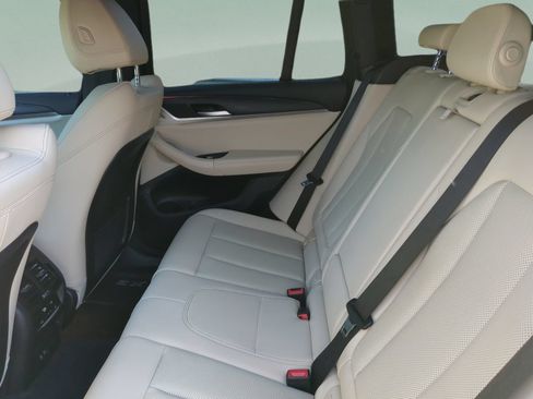 Used 2024 BMW X3 sDrive30i w/ Premium Package RWD image 18