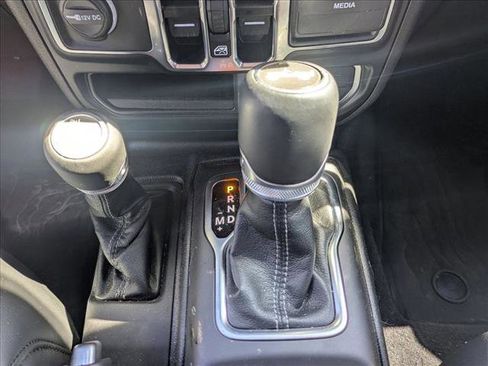 Used 2024 Jeep Wrangler High Altitude image 14