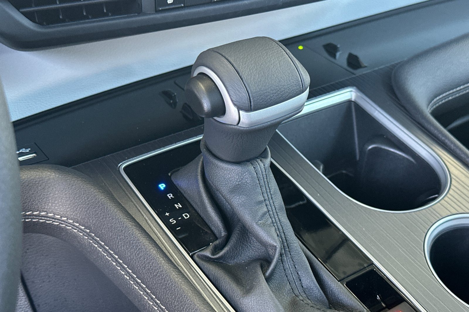 Certified 2026 Toyota Sienna XLE FWD image 22