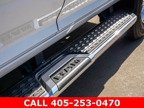 Used 2022 RAM 3500 Big Horn w/ Level C Equiment Group AWD/4WD image 76