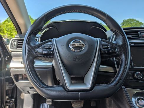 Used 2020 Nissan Maxima 3.5 SV w/ Floor Mat Group FWD image 21
