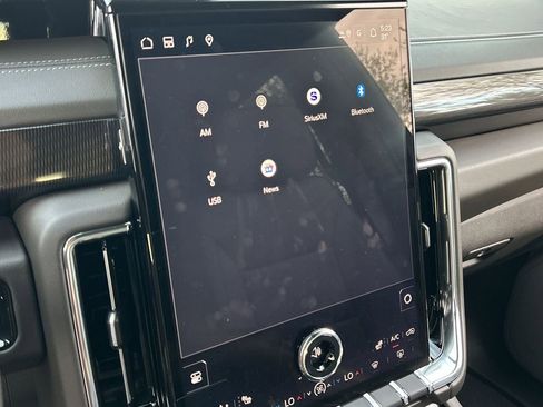 New 2026 GMC Yukon Elevation image 13