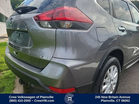 Used 2018 Nissan Rogue SV AWD/4WD image 31