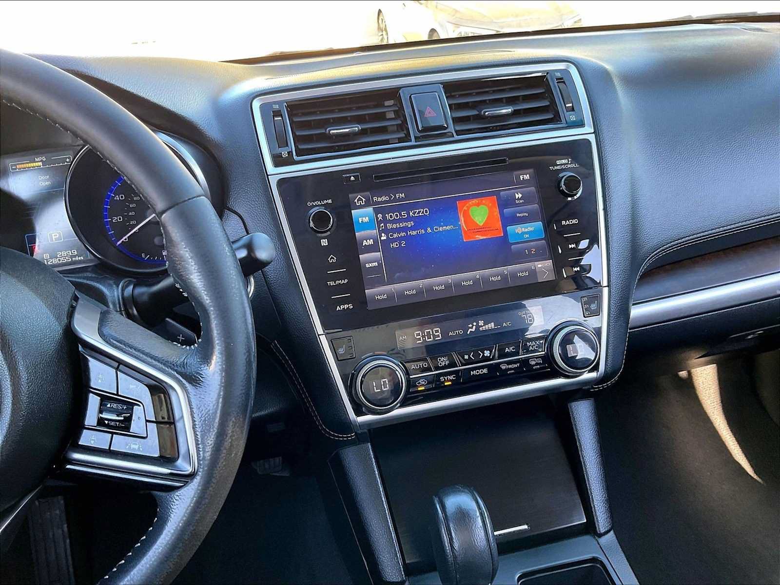 Used 2019 Subaru Outback 2.5i Limited AWD/4WD image 11