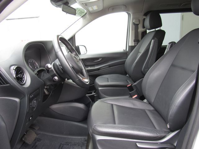 Used 2023 Mercedes-Benz Metris Passenger image 9