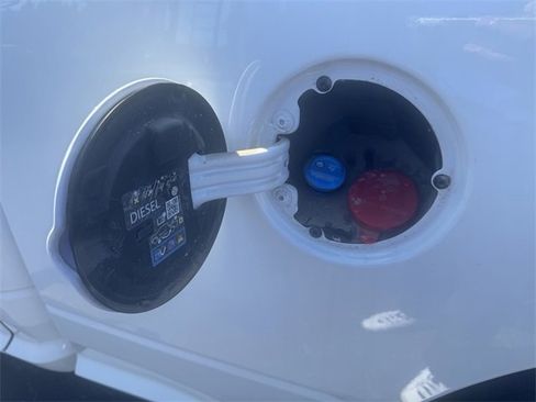 New 2025 RAM 2500 Laramie image 16