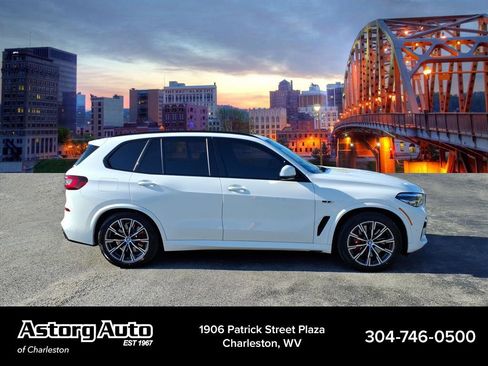 Used 2023 BMW X5 xDrive45e w/ M Sport Package image 2