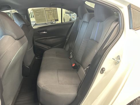 Used 2021 Toyota Corolla SE w/ Carpet Mat Package (TMS) image 5