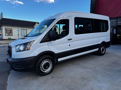 Used 2023 Ford Transit 350 XL image 6