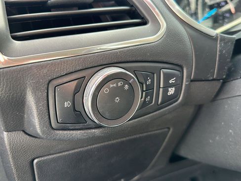 Used 2019 Ford Edge Titanium w/ Equipment Group 301A image 13