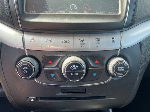 Used 2017 Dodge Journey GT AWD/4WD image 27
