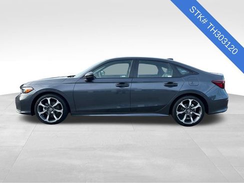 Used 2026 Honda Civic Sport Touring image 4