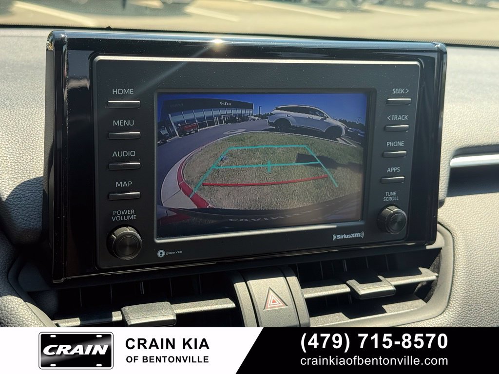 Used 2022 Toyota RAV4 SE AWD/4WD image 16