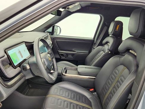 Used 2024 Rivian R1S Adventure AWD/4WD image 21