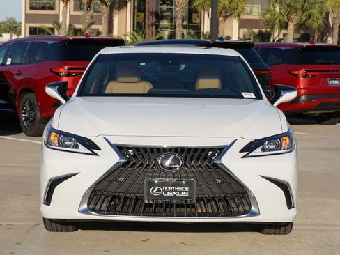 Certified 2024 Lexus ES 350 w/ Premium Package image 3