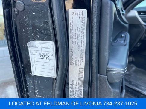 Used 2024 Jeep Grand Cherokee L Laredo image 10