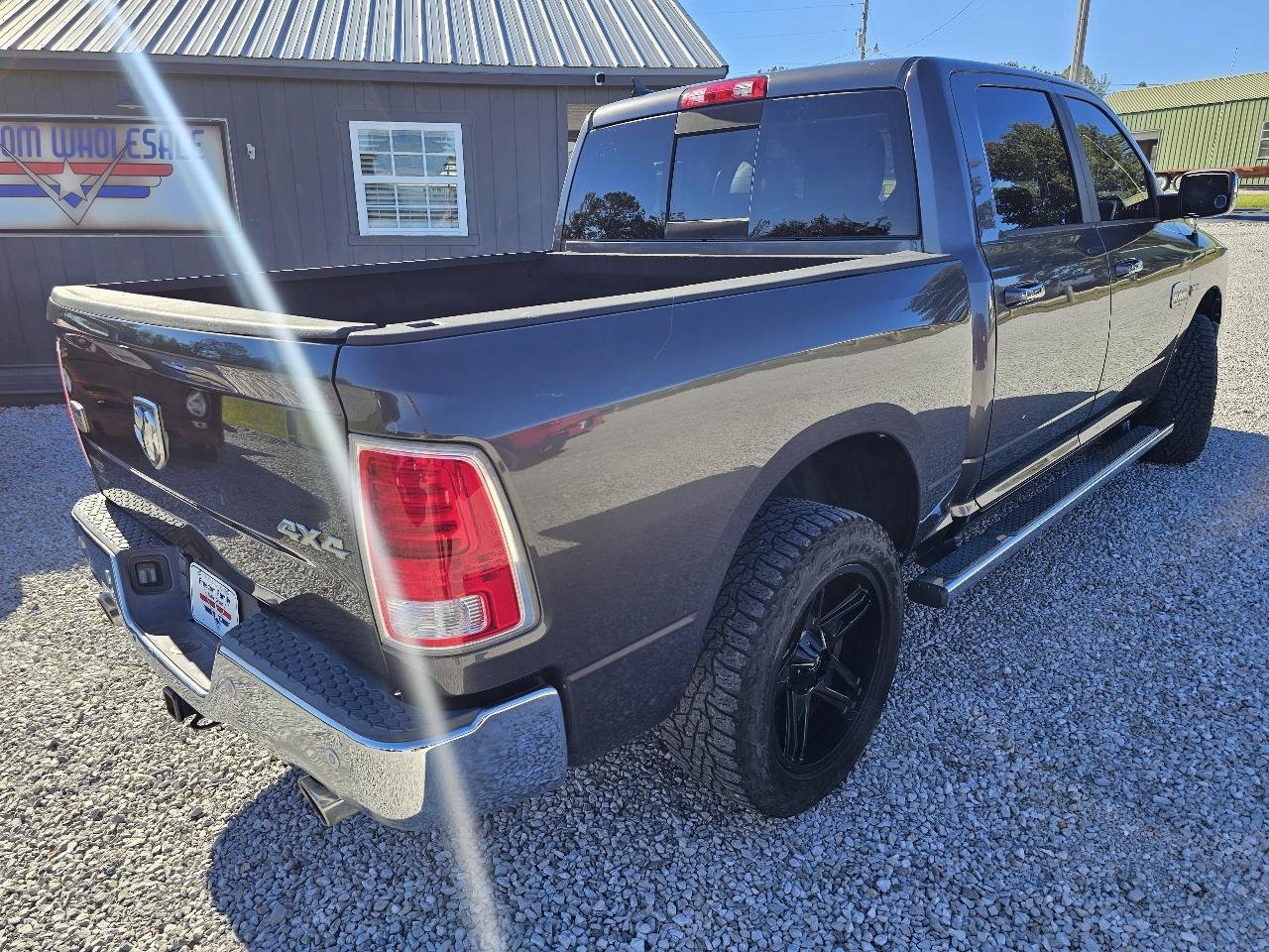Used 2015 RAM 1500 Laramie Longhorn w/ Convenience Group AWD/4WD image 11