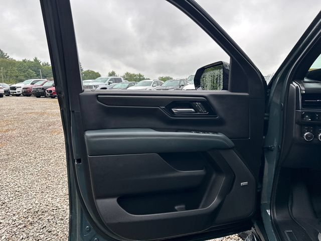 Certified 2026 GMC Yukon AT4 w/ LPO, Floor Liner Package AWD/4WD image 25