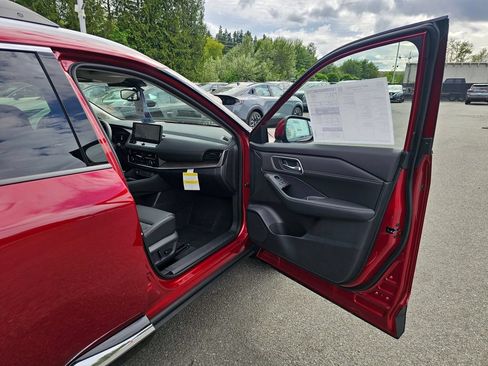 New 2026 Nissan Rogue Platinum w/ Platinum Premium Package AWD/4WD image 27