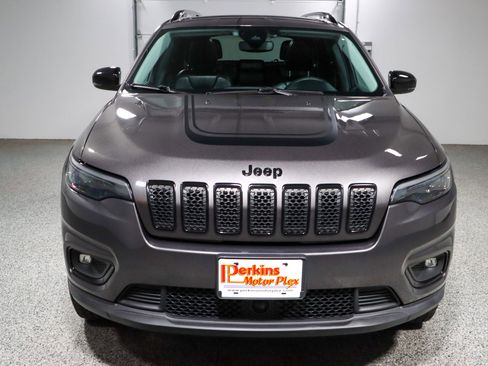 Used 2022 Jeep Cherokee Latitude w/ Sun & Sound Group AWD/4WD image 4