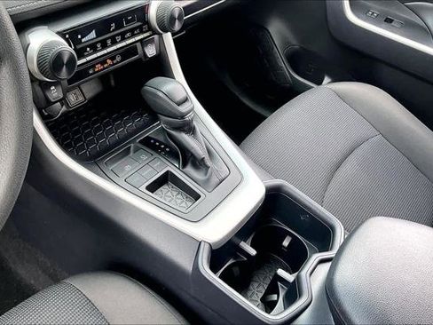 Certified 2025 Toyota RAV4 LE FWD image 15