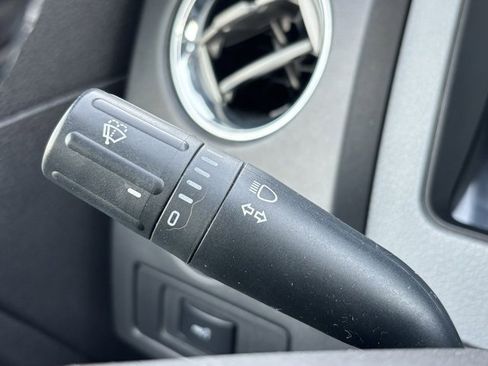 Used 2013 Ford F150 XLT w/ Luxury Equipment Group image 19