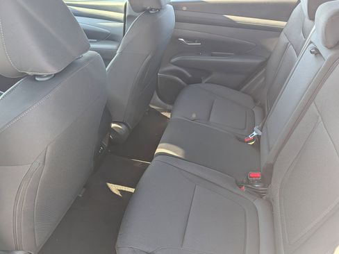 New 2026 Hyundai Tucson SE image 8