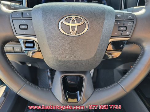 Certified 2025 Toyota Camry XSE image 18