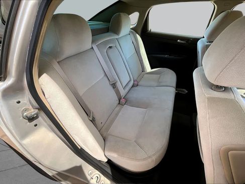 Used 2012 Chevrolet Impala LT FWD image 18