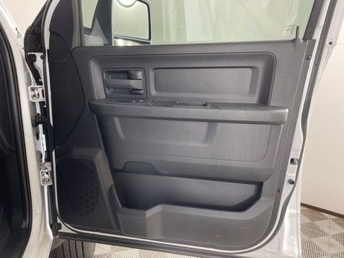 New 2024 RAM 5500 Tradesman w/ Chrome Appearance Group image 37