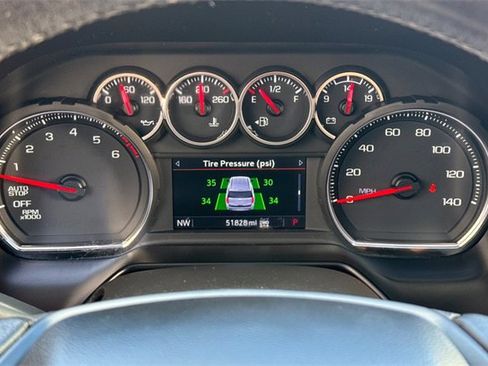 Used 2021 Chevrolet Suburban LT w/ LT Signature Package image 38