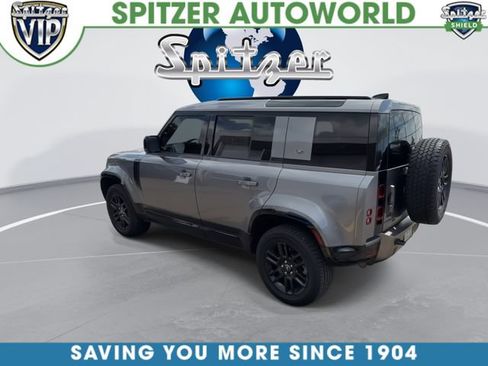 Used 2021 Land Rover Defender 110 X-Dynamic SE AWD/4WD image 7